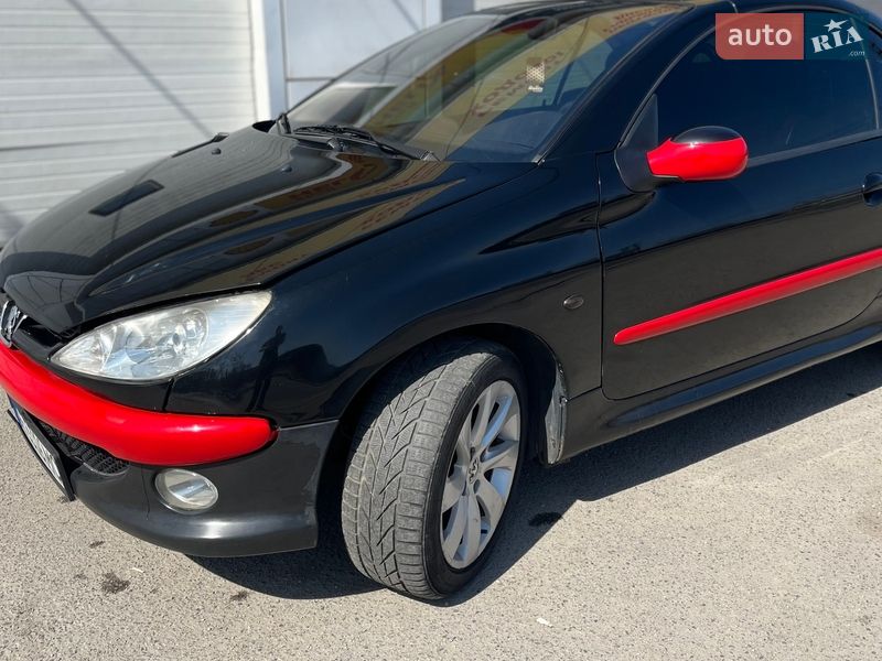 Кабриолет Peugeot 206
