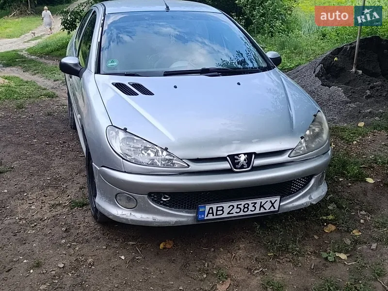 Peugeot 206