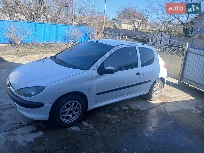 Peugeot 206 2003