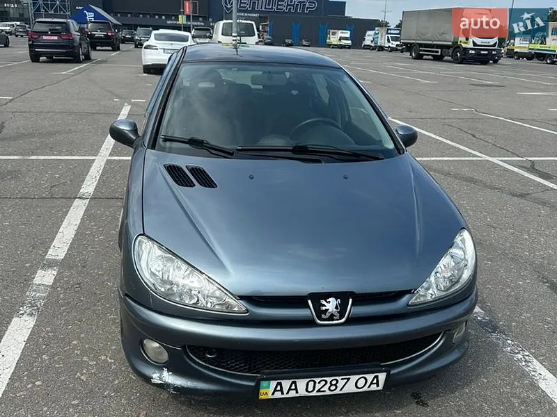 Peugeot 206