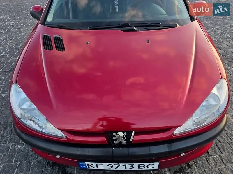 Peugeot 206