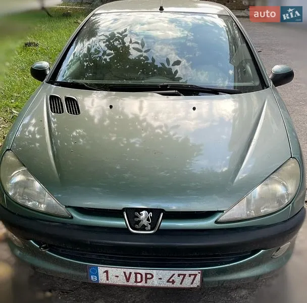 Peugeot 206