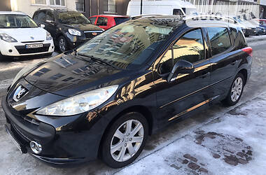 Peugeot 207  2008