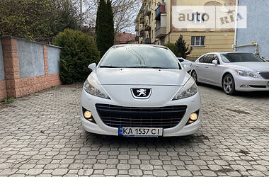 Peugeot 207  2011