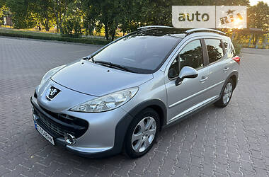 Peugeot 207  2008