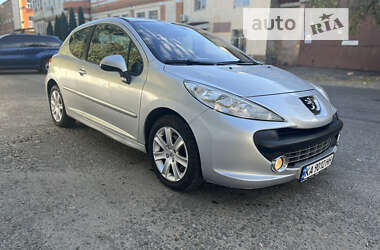 Peugeot 207  2007