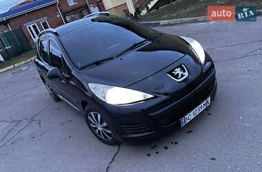 Peugeot 207  2010