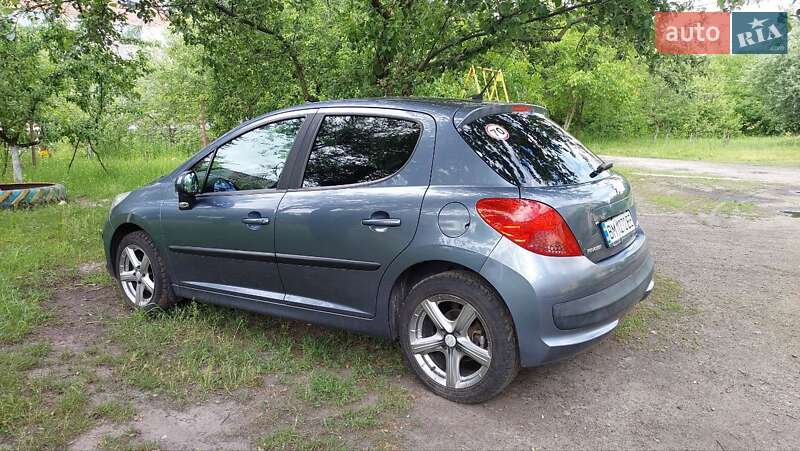 Peugeot 207 2007 года в Сумах