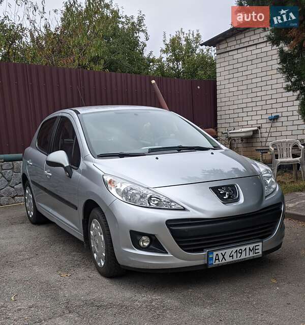 Peugeot 207 2010 року в Харкові