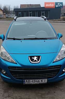 Peugeot 207  2011