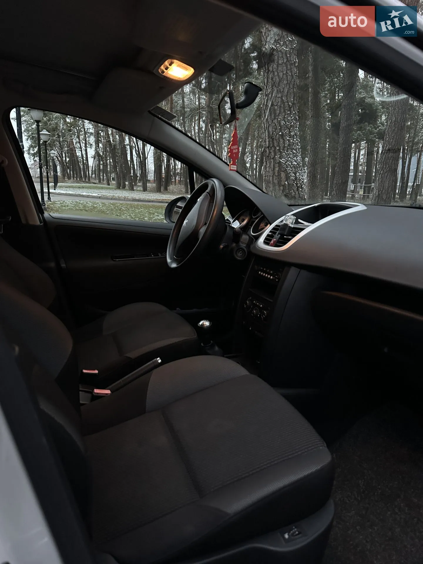 Peugeot 207 2010 VIN VF3WE8FP0AW064108 фото оголошення 12 з 17