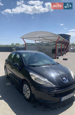 Peugeot 207  2007