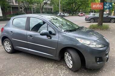 Peugeot 207 2011