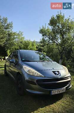 Peugeot 207  2007
