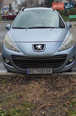 Peugeot 207  2010