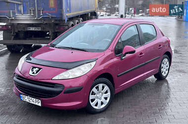 Peugeot 207 2006