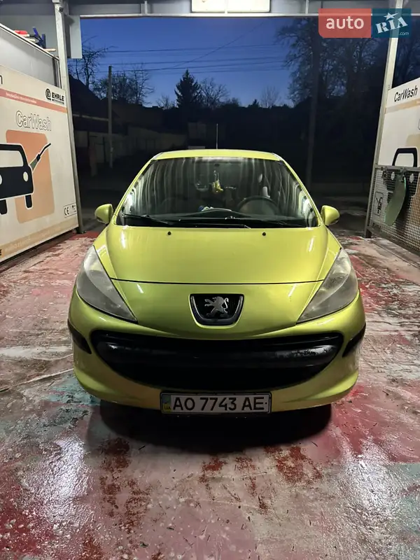 Peugeot 207 2006