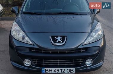 Peugeot 207  2009