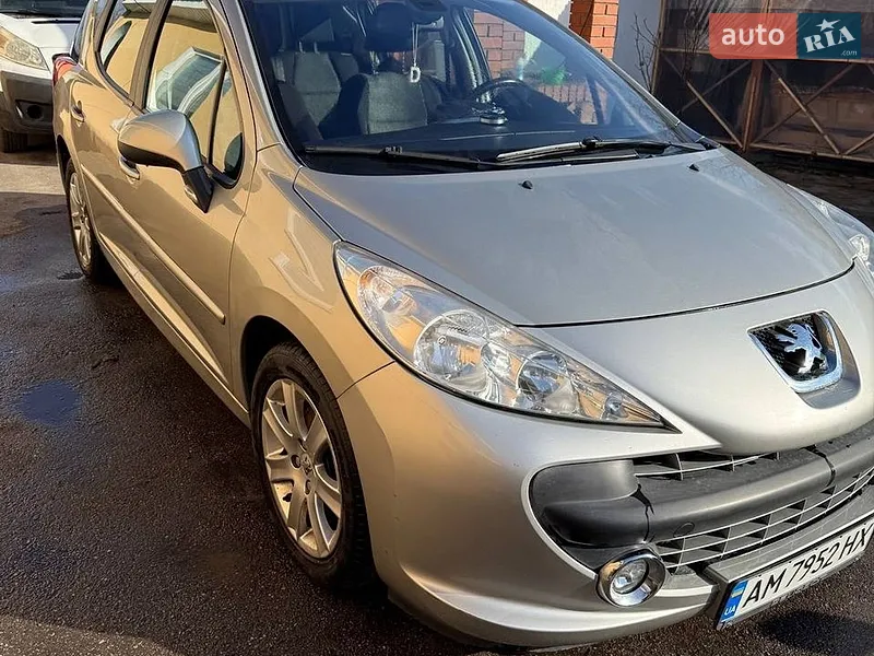 Peugeot 207 2008