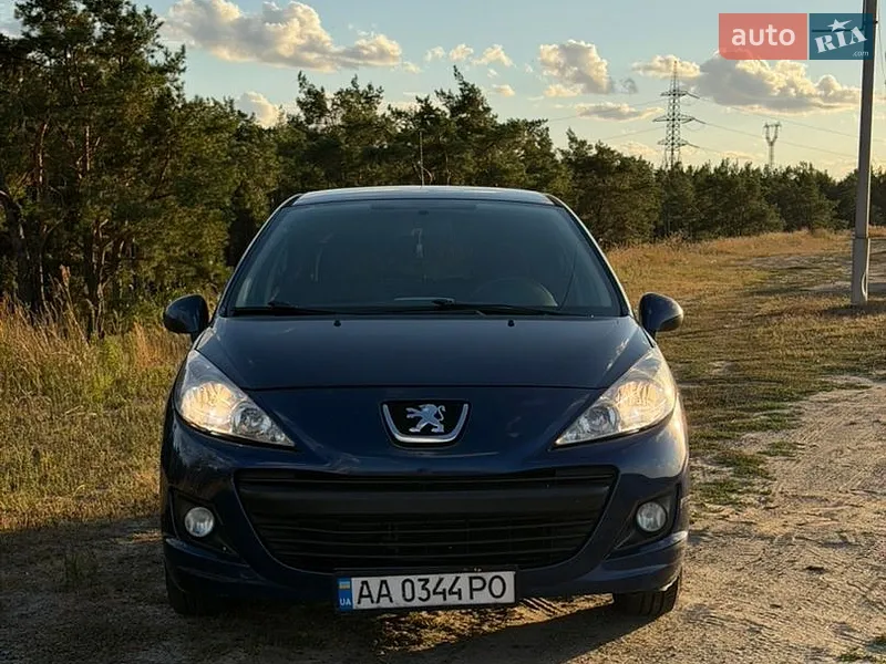 Peugeot 207 2010