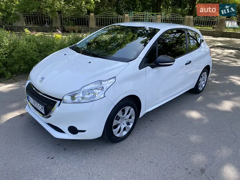 Peugeot 208 2014