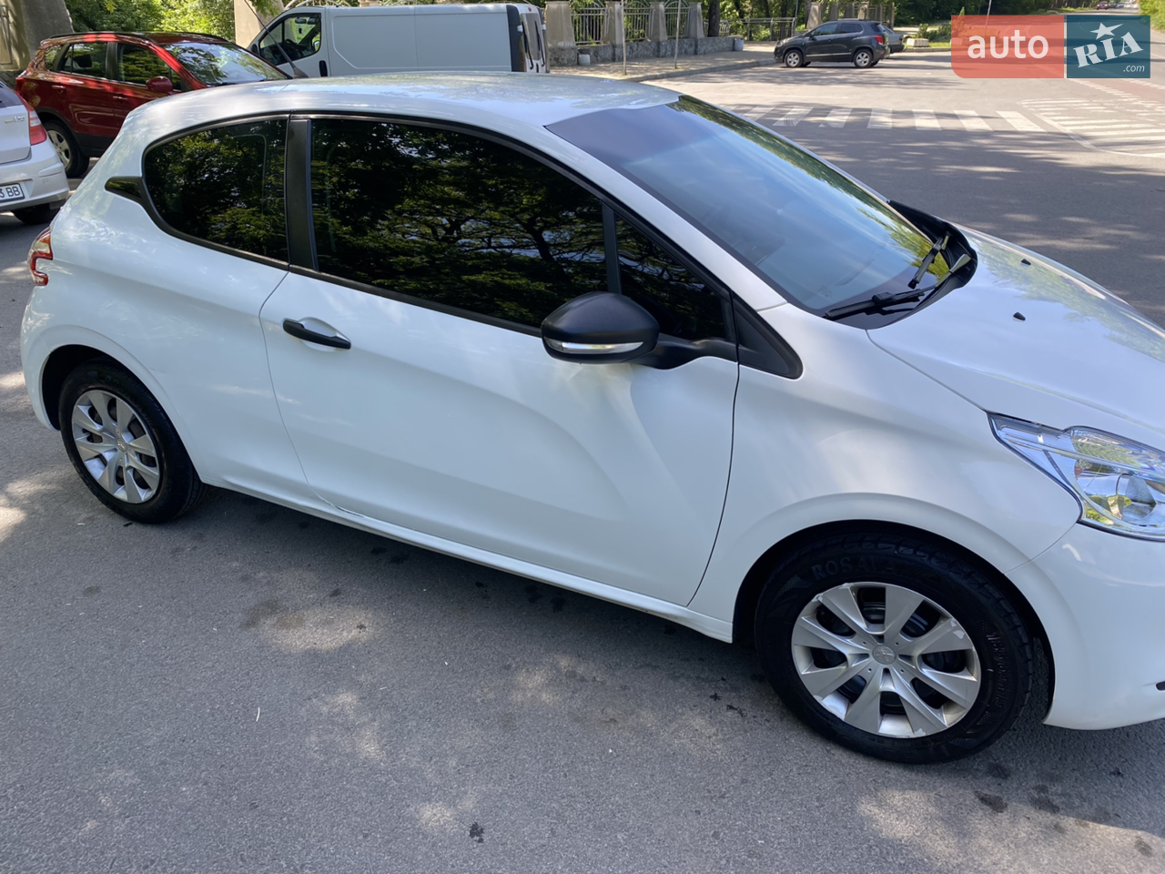 2014 Peugeot 208 - мініатюра 5