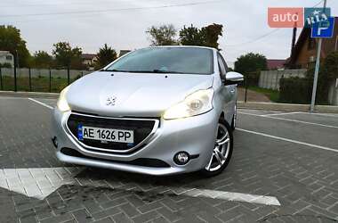 Peugeot 208 2013