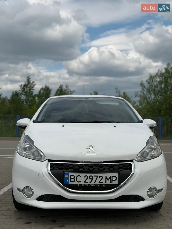 2012 Peugeot 208 - мініатюра 2