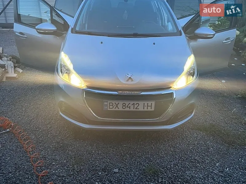 Peugeot 208 2017