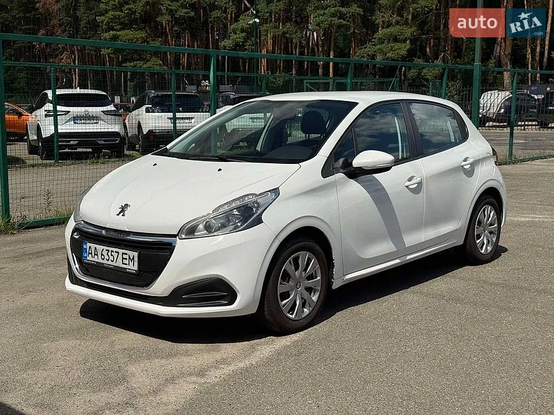 Peugeot 208