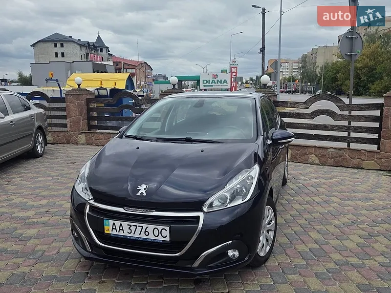 Peugeot 208 2016