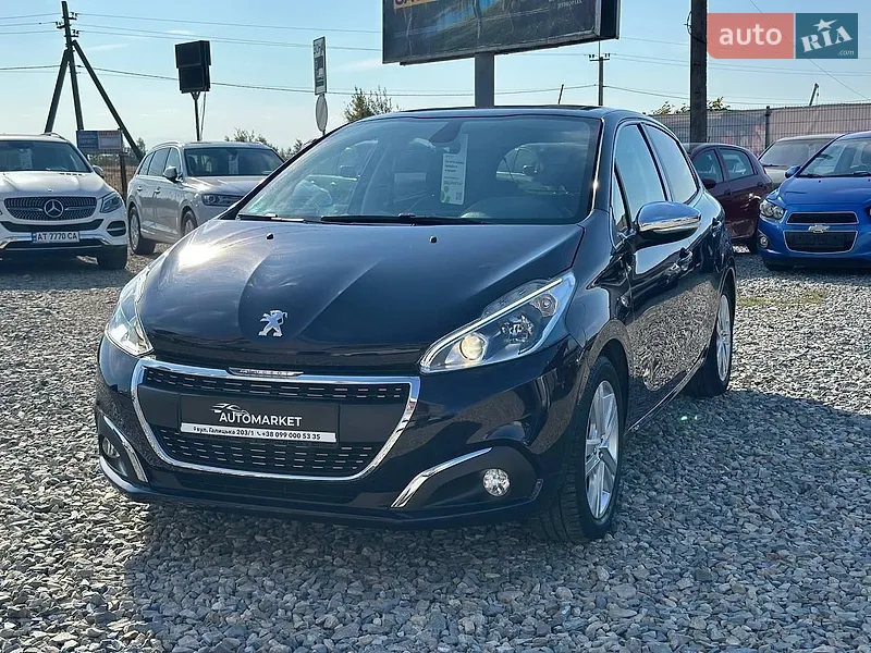 Peugeot 208