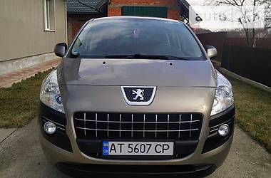 Peugeot 3008  2010