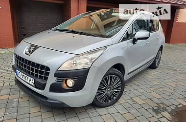 Peugeot 3008  2011