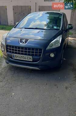 Peugeot 3008  2011