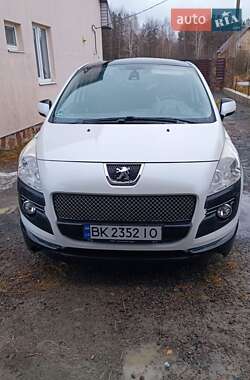 Peugeot 3008  2010