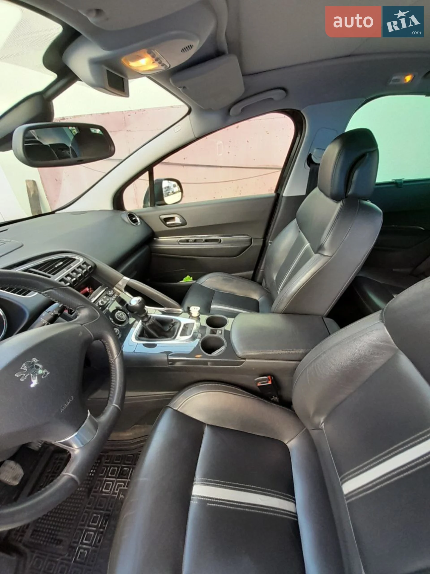 Peugeot 3008 2012 VIN VF30U9HR8CS074653 фото оголошення 13 з 26