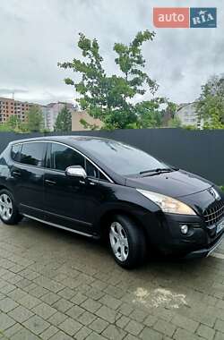 Peugeot 3008   2013