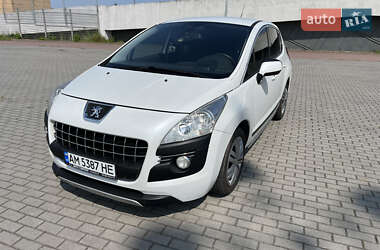 Peugeot 3008  2012
