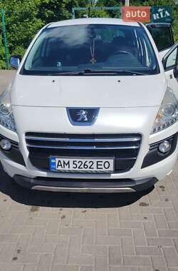 Peugeot 3008  2012