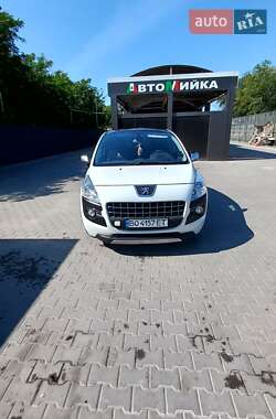 Peugeot 3008  2012