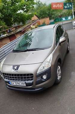 Peugeot 3008  2010