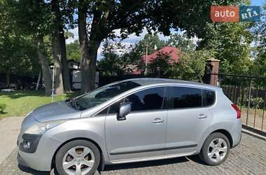 Peugeot 3008  2011