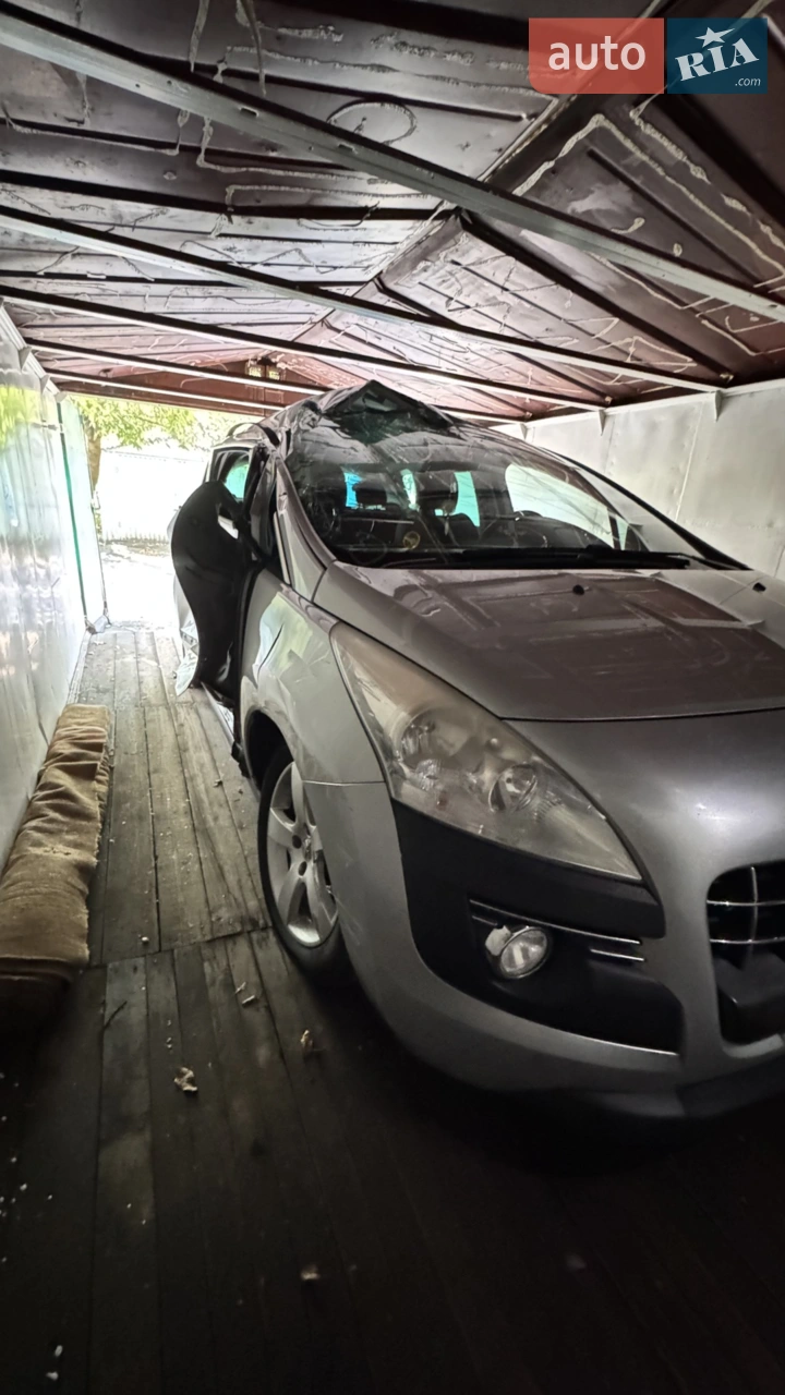2010 Peugeot 3008 - мініатюра 2