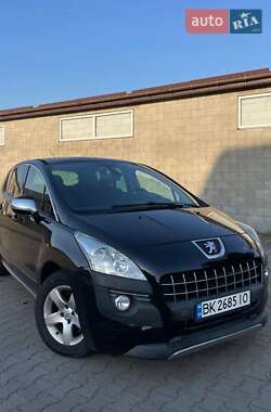 Peugeot 3008  2010
