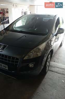 Peugeot 3008  2011