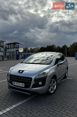 Peugeot 3008  2010