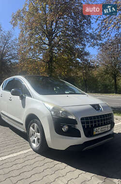 Peugeot 3008  2011