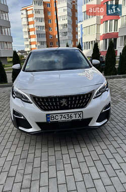 Peugeot 3008  2019