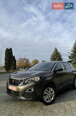 Peugeot 3008  2019